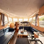 Botel Rose Dream Boat By Portugal Active *