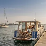 Rose Dream Boat By Portugal Active Botel