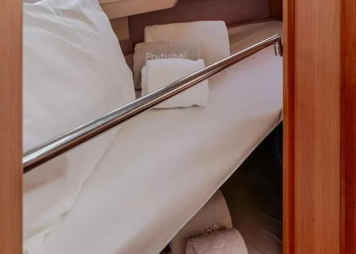 Rose Dream Boat By Portugal Active Viana do Castelo