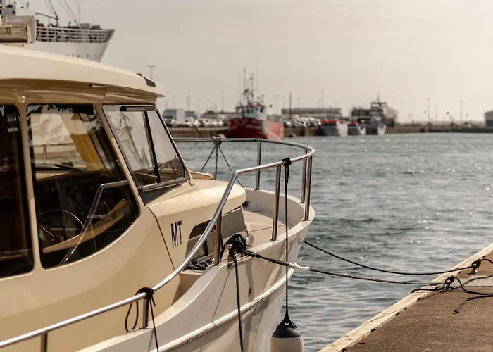 Rose Dream Boat By Portugal Active