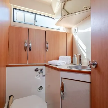 Botel Rose Dream Boat By Portugal Active Viana do Castelo