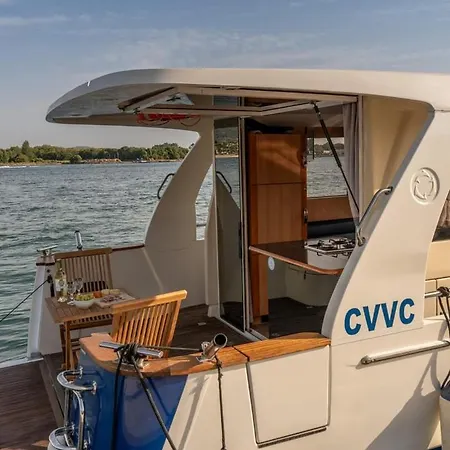 Rose Dream Boat By Portugal Active