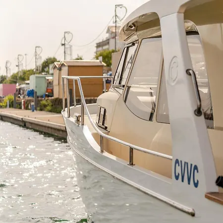 船屋 Rose Dream Boat By Portugal Active *