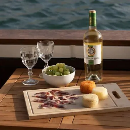 Rose Dream Boat By Portugal Active Viana do Castelo