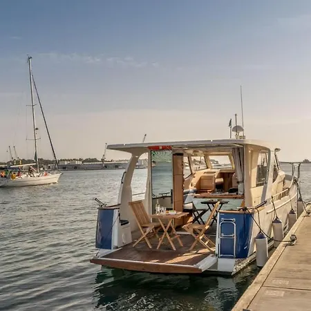 Rose Dream Boat By Portugal Active *