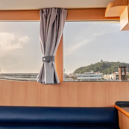Úszó hotel Rose Dream Boat By Portugal Active