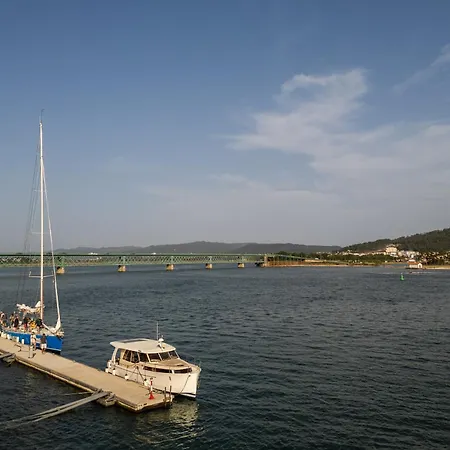 Rose Dream Boat By Portugal Active Viana do Castelo