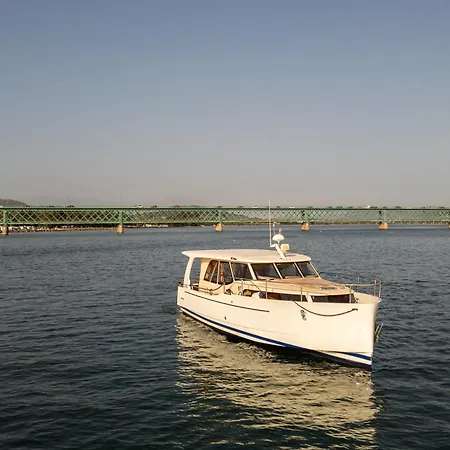 Úszó hotel Rose Dream Boat By Portugal Active Viana do Castelo