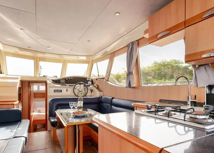 Rose Dream Boat By Portugal Active *