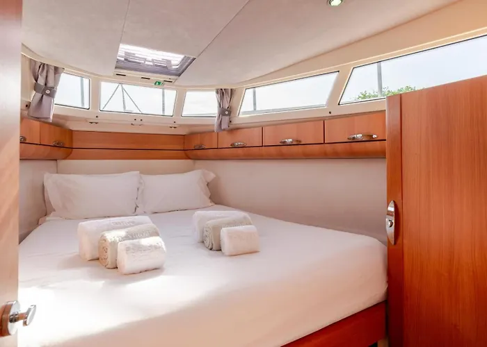 Rose Dream Boat By Portugal Active Viana do Castelo